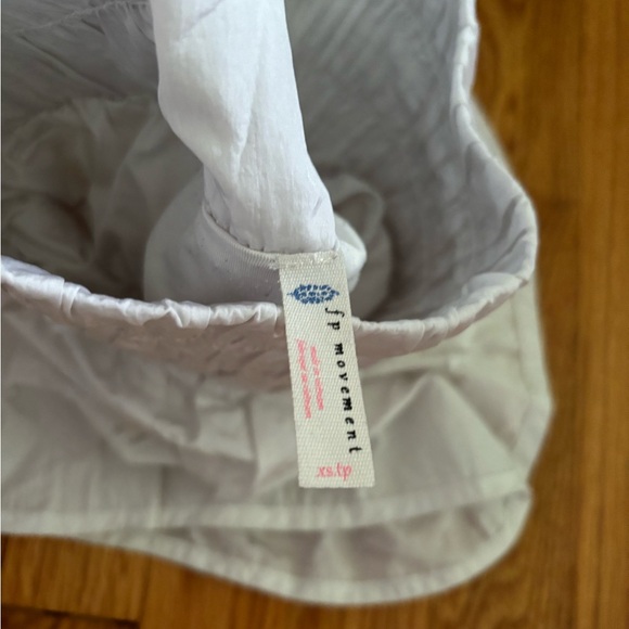 White Free People The Way Home Shorts - Picture 3 of 3